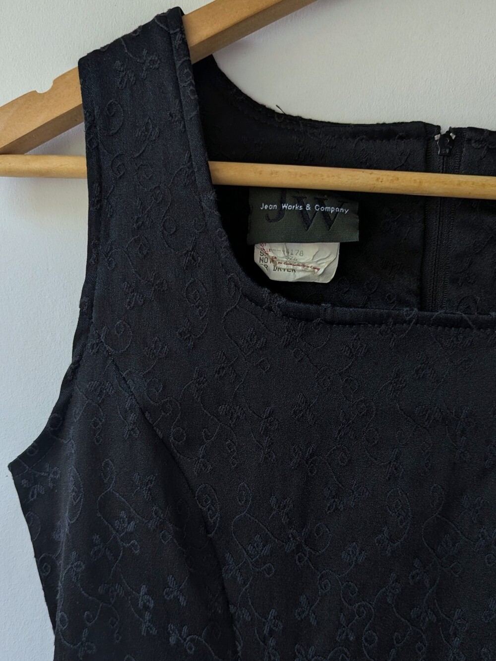 90s Vintage Jacquard Floral Black Sleeveless Mini Dress